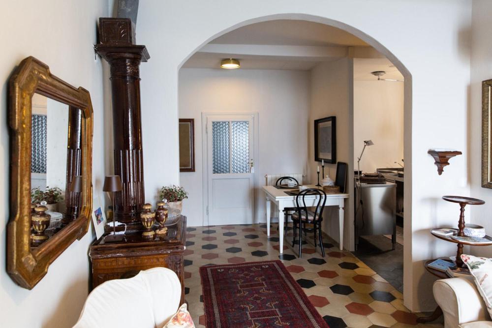 Varenna Caffe Apartment Bagian luar foto