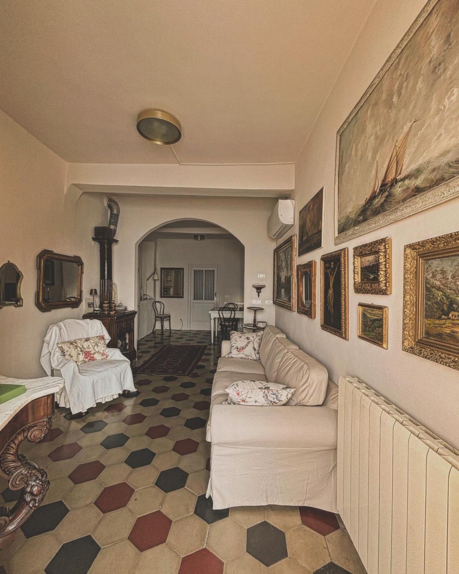 Varenna Caffe Apartment Bagian luar foto